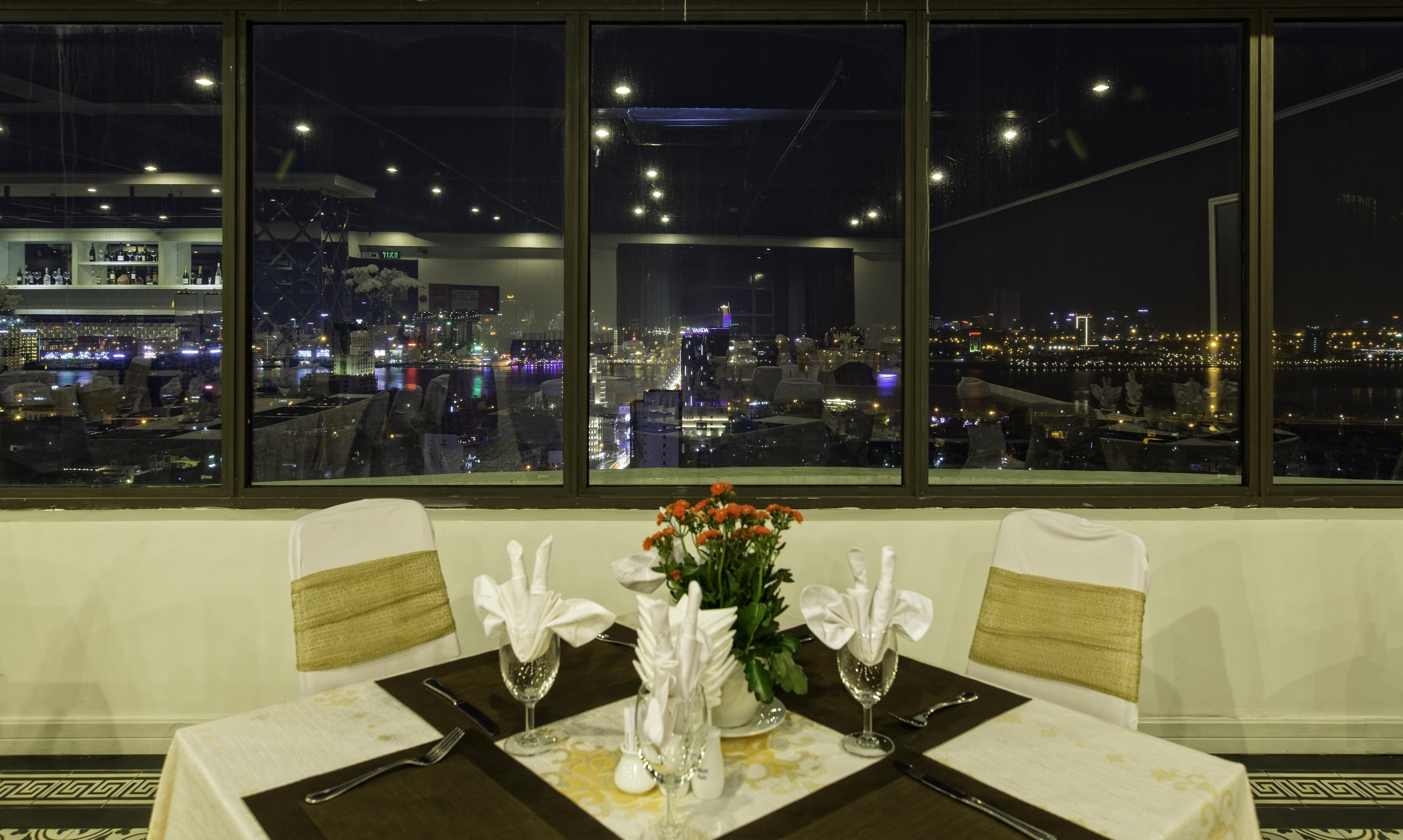 Muong Thanh Luxury Song Han Hotel Da Nang Esterno foto
